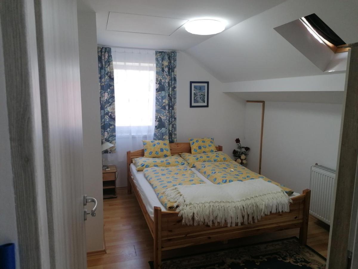 Ferienwohnung Mimi Vendeghaz Siófok Exterior foto