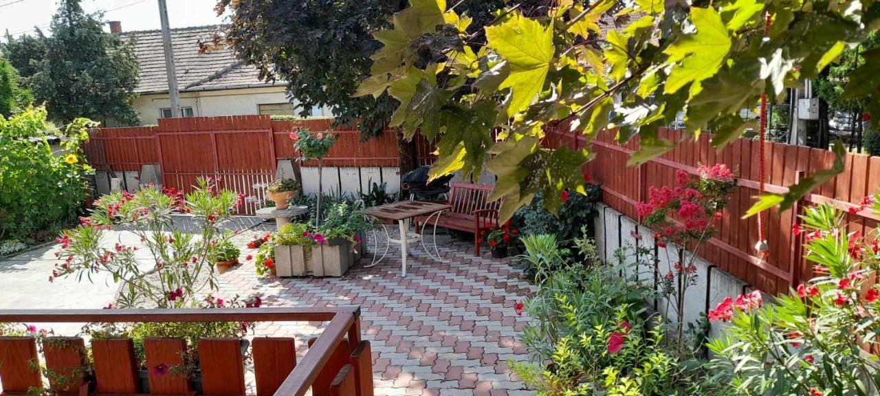 Ferienwohnung Mimi Vendeghaz Siófok Exterior foto